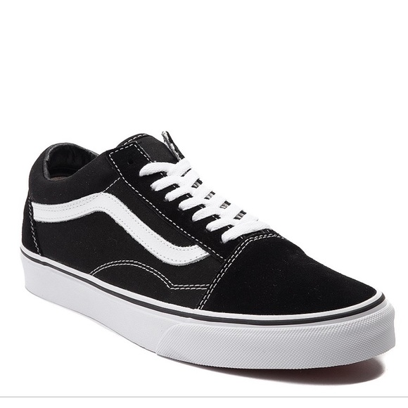 Vans Shoes - Vans old skool sneakers